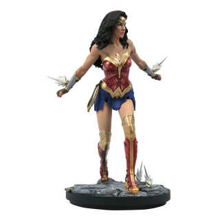 DC Gallery - WW84 - Wonder Woman PVC 23cm Szobor (OCT202004) Ajándéktárgyak