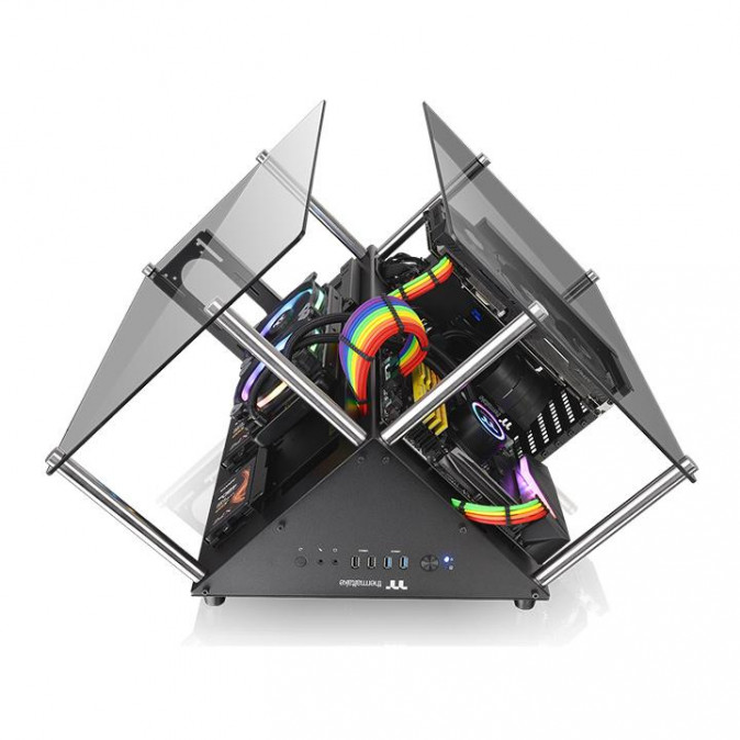 Thermaltake Core P90 - Fekete PC