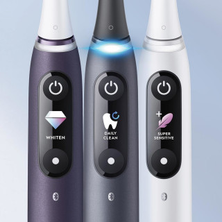 Oral-B iO8 Magnetic elektromos fogkefe Fekete Otthon