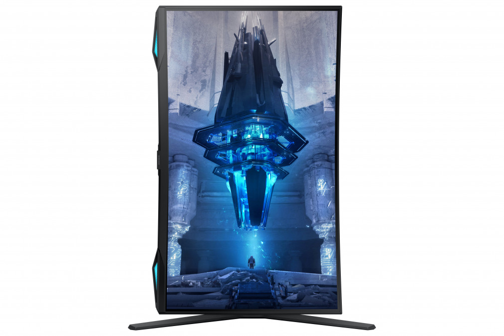 SAMSUNG 32" 4K UHD VA 16:9 1ms monitor (LS32BG750NPXEN) PC