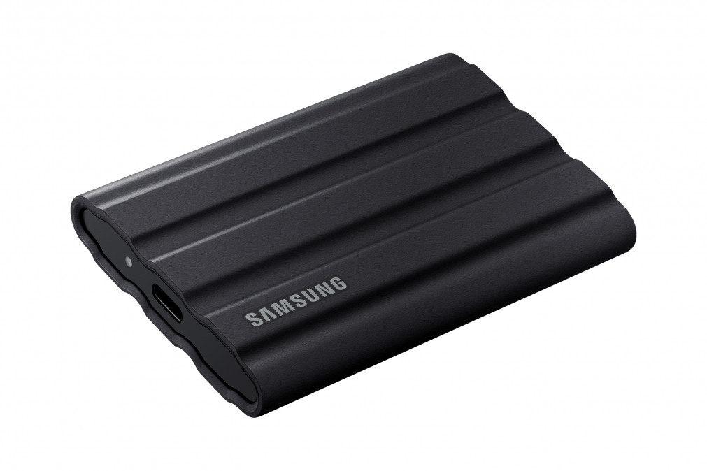 SAMSUNG Hordozható SSD T7 Shield, USB 3.2 Gen.2 (10Gbps), 1TB, Fekete PC