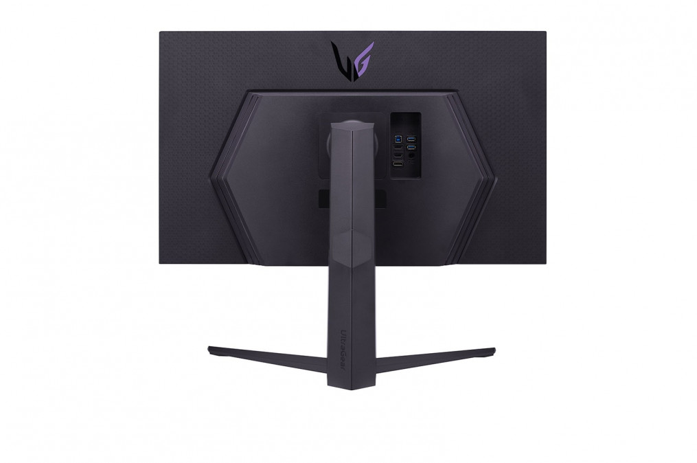 LG Gaming 240Hz IPS monitor 31.5" 32GQ850, 2560x1440, 16:9, 450cd/m2, 1ms, 2xHDMI/DisplayPort/3xUSB, Pivot PC