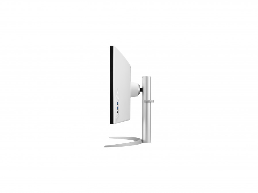 LG Ívelt Nano IPS monitor 49" 49WQ95C-W, 5120x1440, 32:9, 400cd/m2, 5ms, 2xHDMI/DisplayPort/USB-C/2xUSB, hangszóró PC