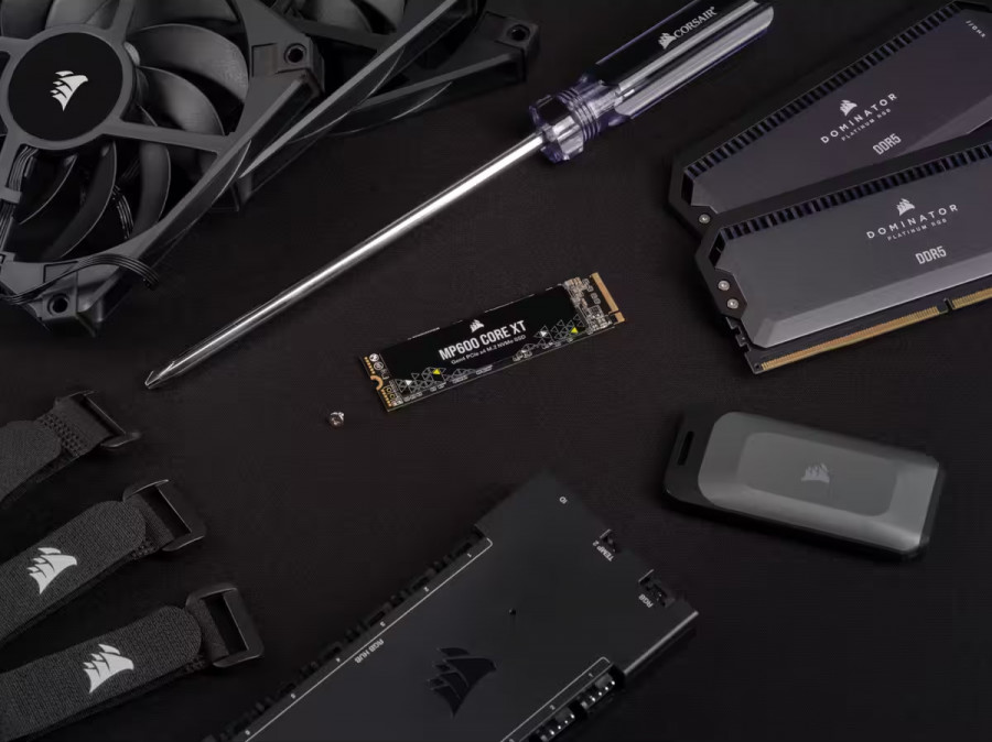CORSAIR SSD MP600 CORE XT M.2 2280 PCIe 4.0 4000GB NVMe PC
