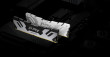KINGSTON FURY Memória DDR5 96GB 6000MT/s CL32 DIMM (Kit of 2) Renegade Silver XMP thumbnail