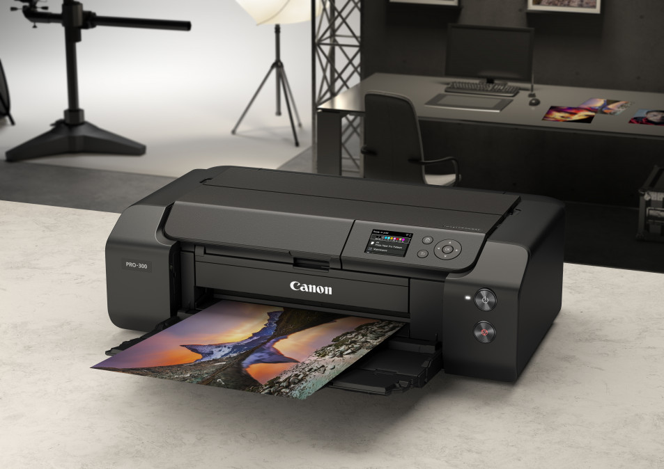 CANON Tintasugaras fotónyomtató imagePROGRAF PRO-300, A3+, 2400x1200dpi, USB/LAN/WiFi, LUCIA PRO tinta PC