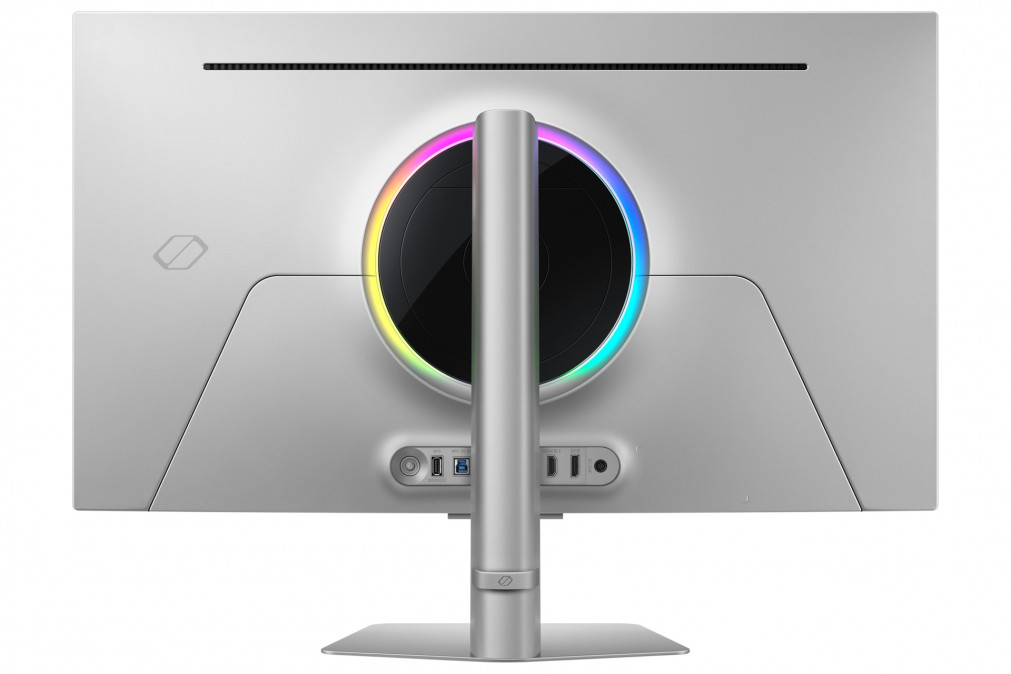 SAMSUNG Gaming 240Hz OLED monitor 32" G8, 3840x2160, 16:9, 260cd/m2, 0.03ms, HDMI/DisplayPort/USB,Pivot PC