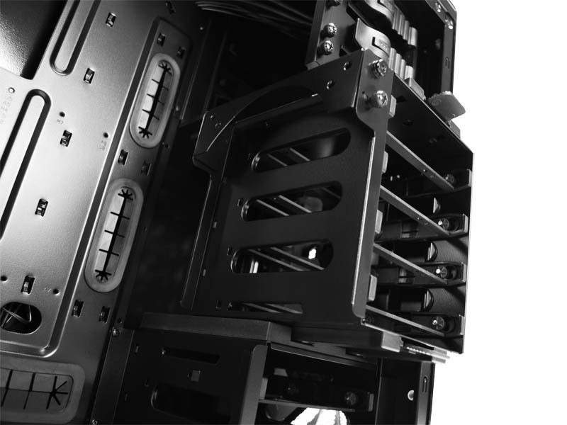 NZXT Phantom 410 Fekete (Táp nélküli) ATX ház PC