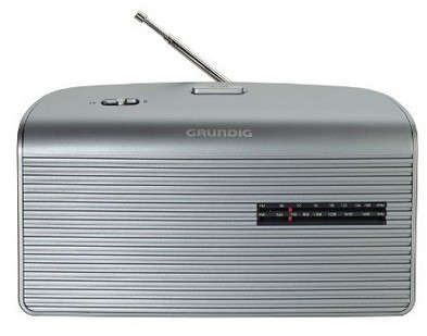 Grundig MUSIC-60 ezüst táskarádió Audio