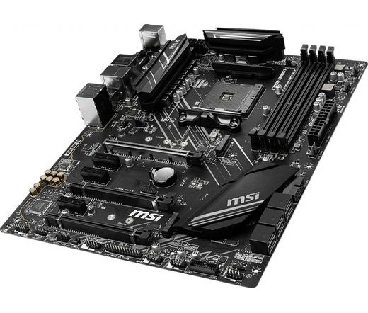 MSI X470 GAMING PLUS MAX (AM4) PC