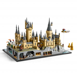 LEGO Harry Potter: A Roxfort kastély és környéke (76419) Játék