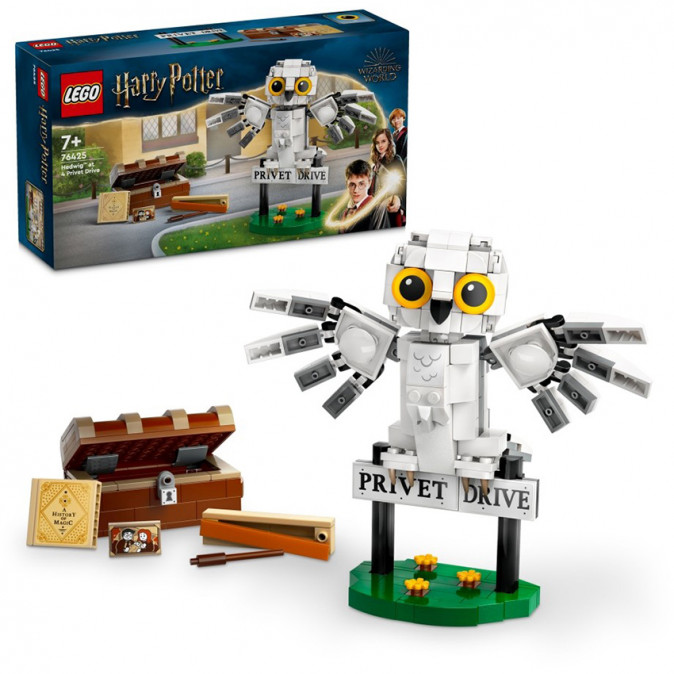 LEGO Harry Potter Hedwig a Privet Drive 4-ben (76425) Játék
