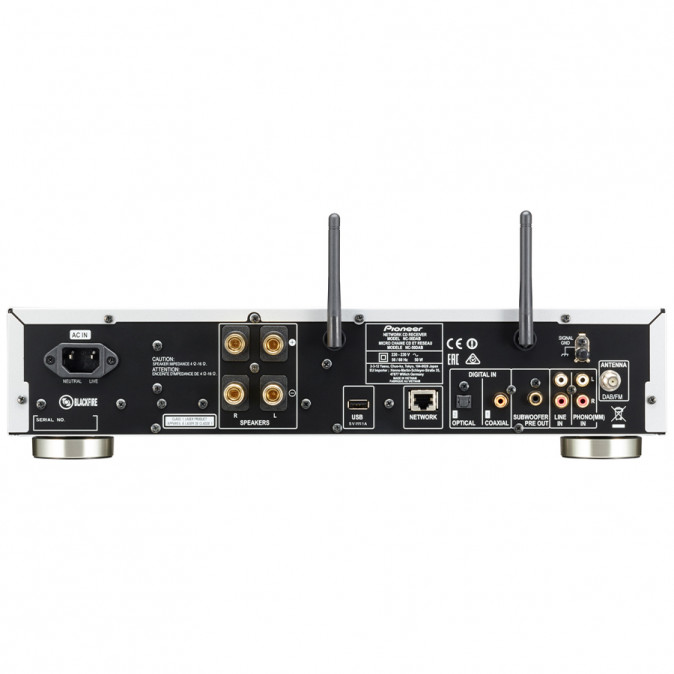 Pioneer NC-50DAB-B fekete hálózati lejátszó és sztereó erősítő PC