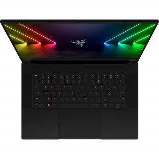 RAZER Blade 15 Laptop (RZ09-0421PEC3-R3E1) PC