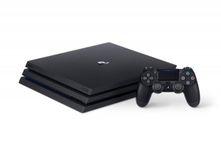 PlayStation 4 Pro (PS4) 1TB + FIFA 21 + második DualShock 4 kontroller PS4