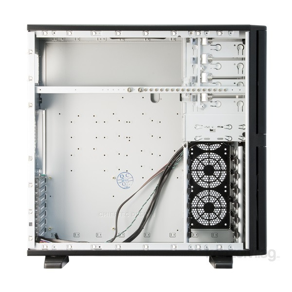 Chieftec LBX-02B-U3-OP Uni szériás táp nélküli fekete EATX ATX mATX ház PC