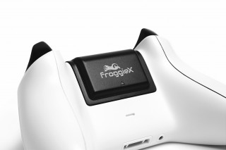 Froggiex FX-XB-B1-B Xbox One akkumulátor - fekete Xbox Series